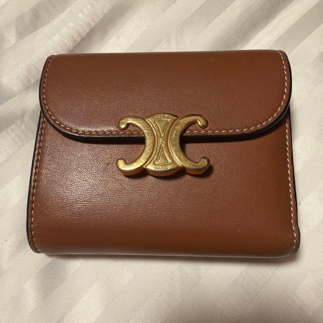も*ぐ様 CELINE ブラウン折り財布 ゴールド金具