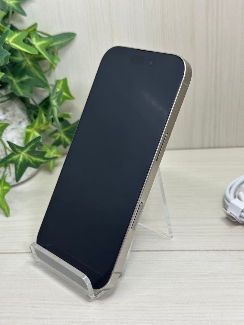 ✨iPhone 16 Pro ❣️ 256GB ナチュラルチタニウム✨100%