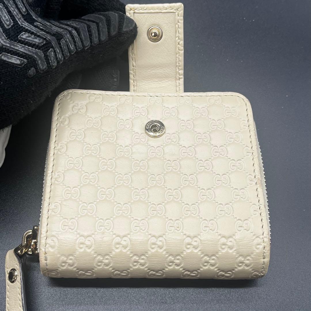 グッチ 折り財布 コンパクトウォレット マイクロシマ GG柄 レザー アイボリー