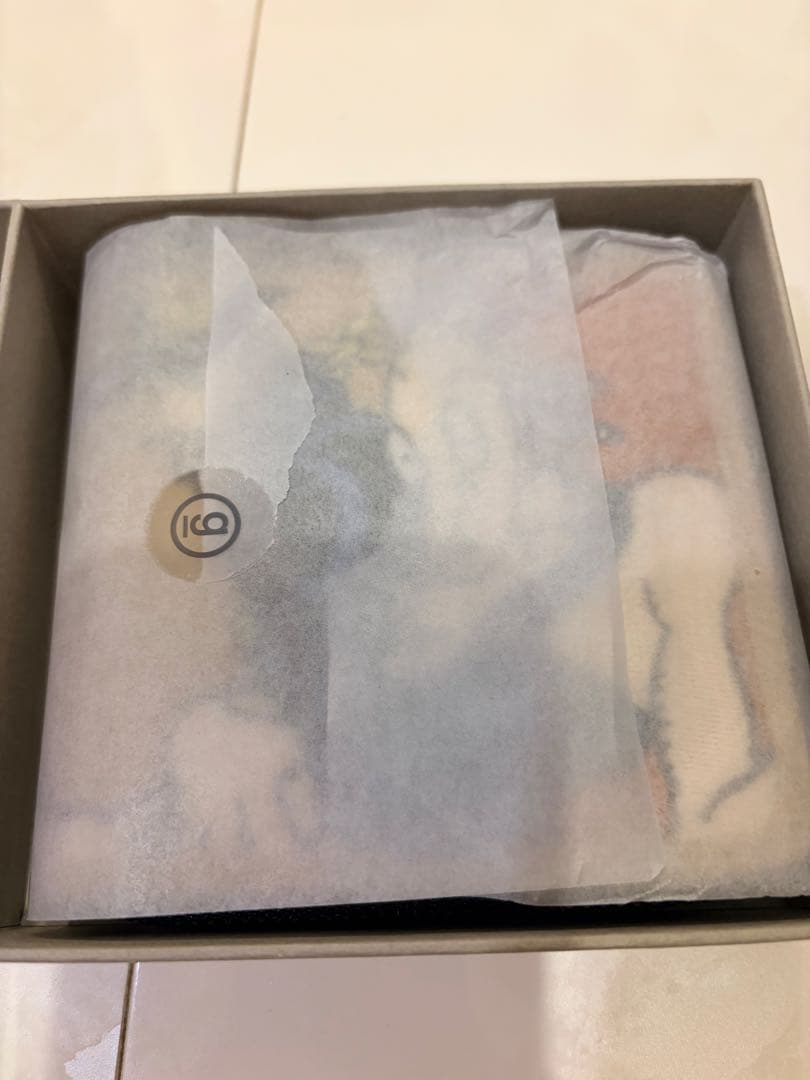 グラニフジョジョ　二つ折り財布　オインゴボインゴ