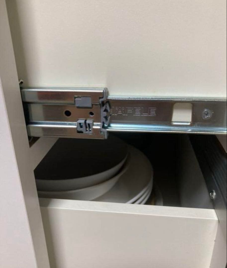 食器棚　カップボード　幅100 高さ180