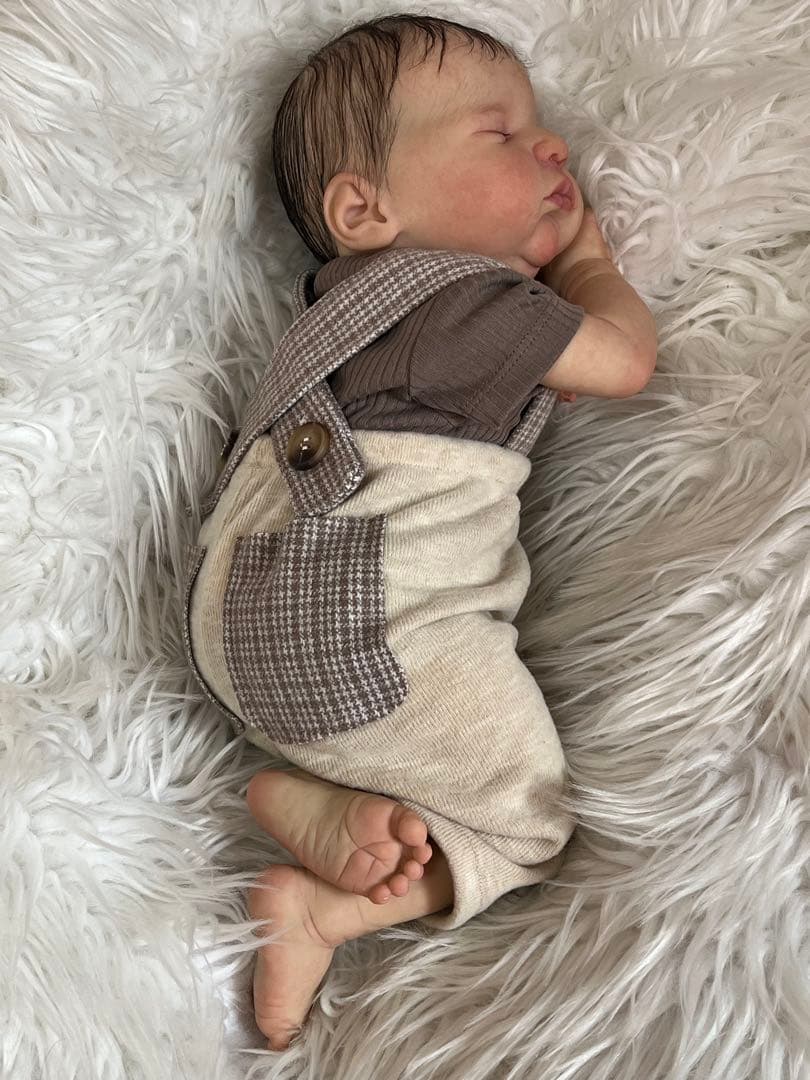 【リボーンドール】超リアルな赤ちゃん人形 約 43 cm.