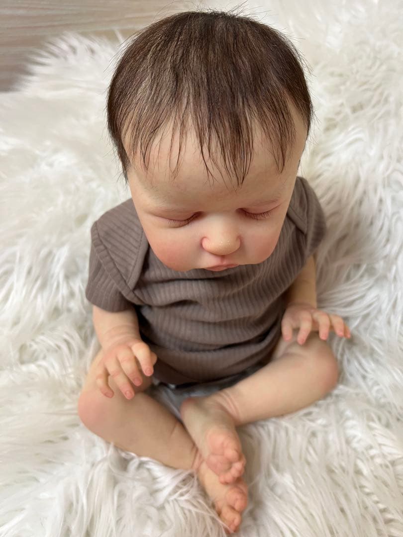 【リボーンドール】超リアルな赤ちゃん人形 約 43 cm.