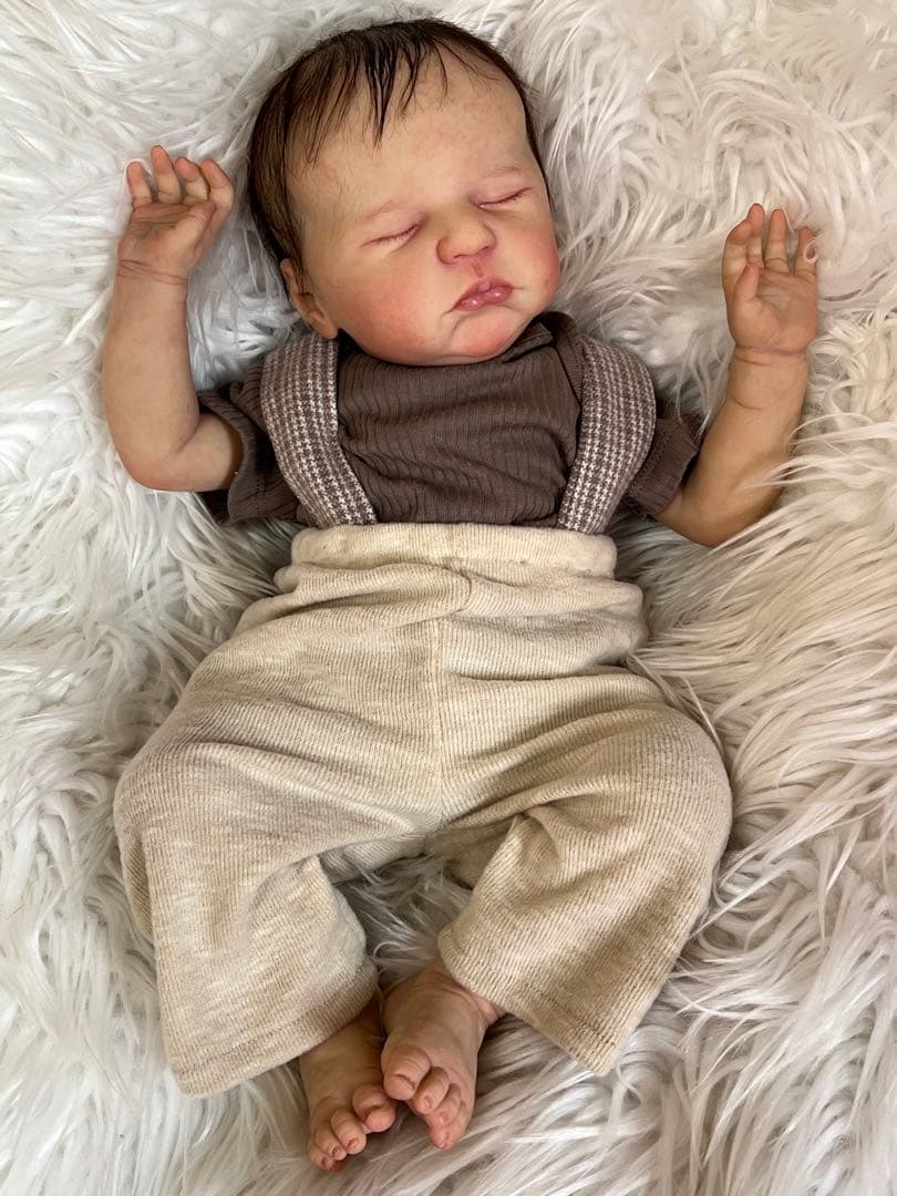 【リボーンドール】超リアルな赤ちゃん人形 約 43 cm.