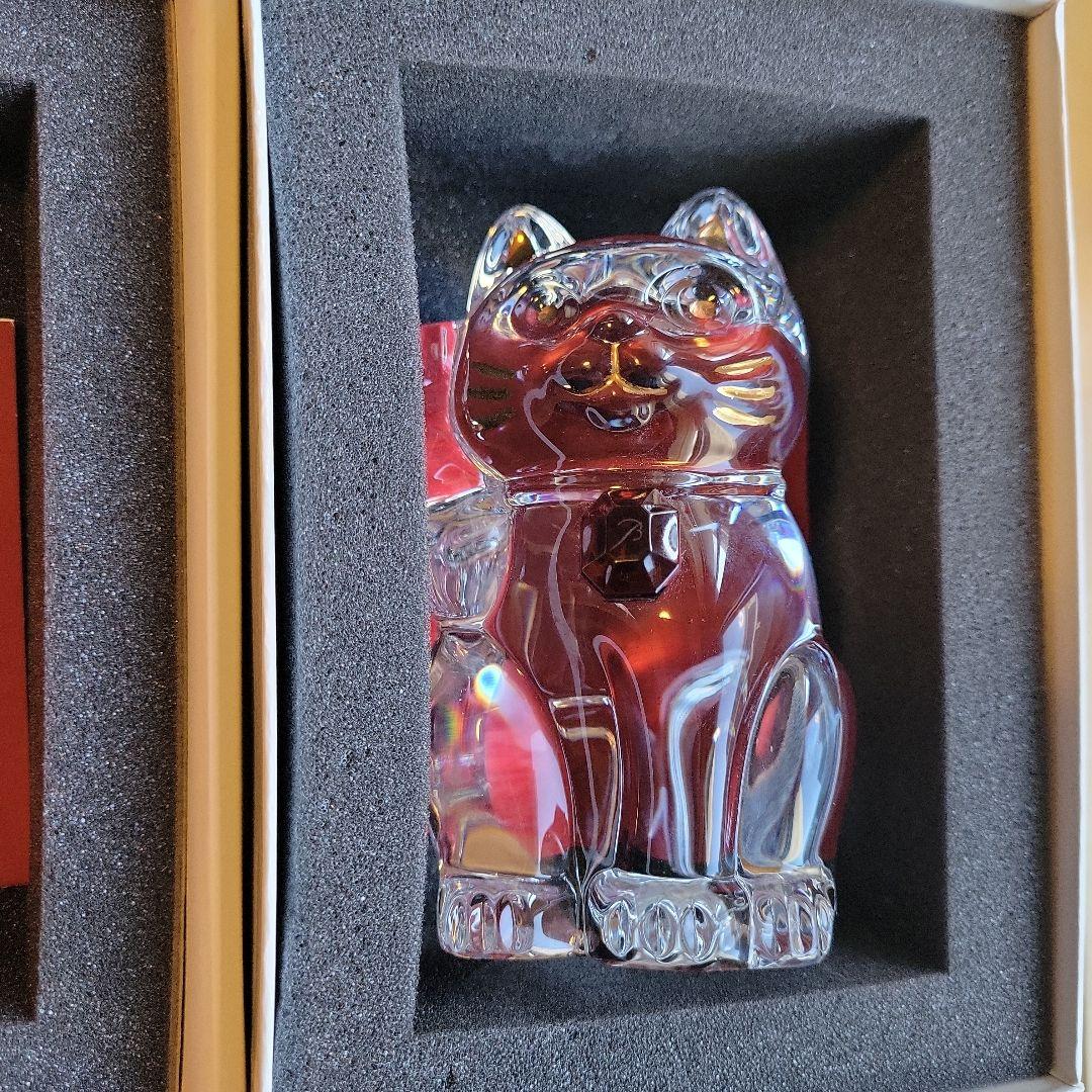 バカラ　レッド　オクトゴン　招き猫　置物