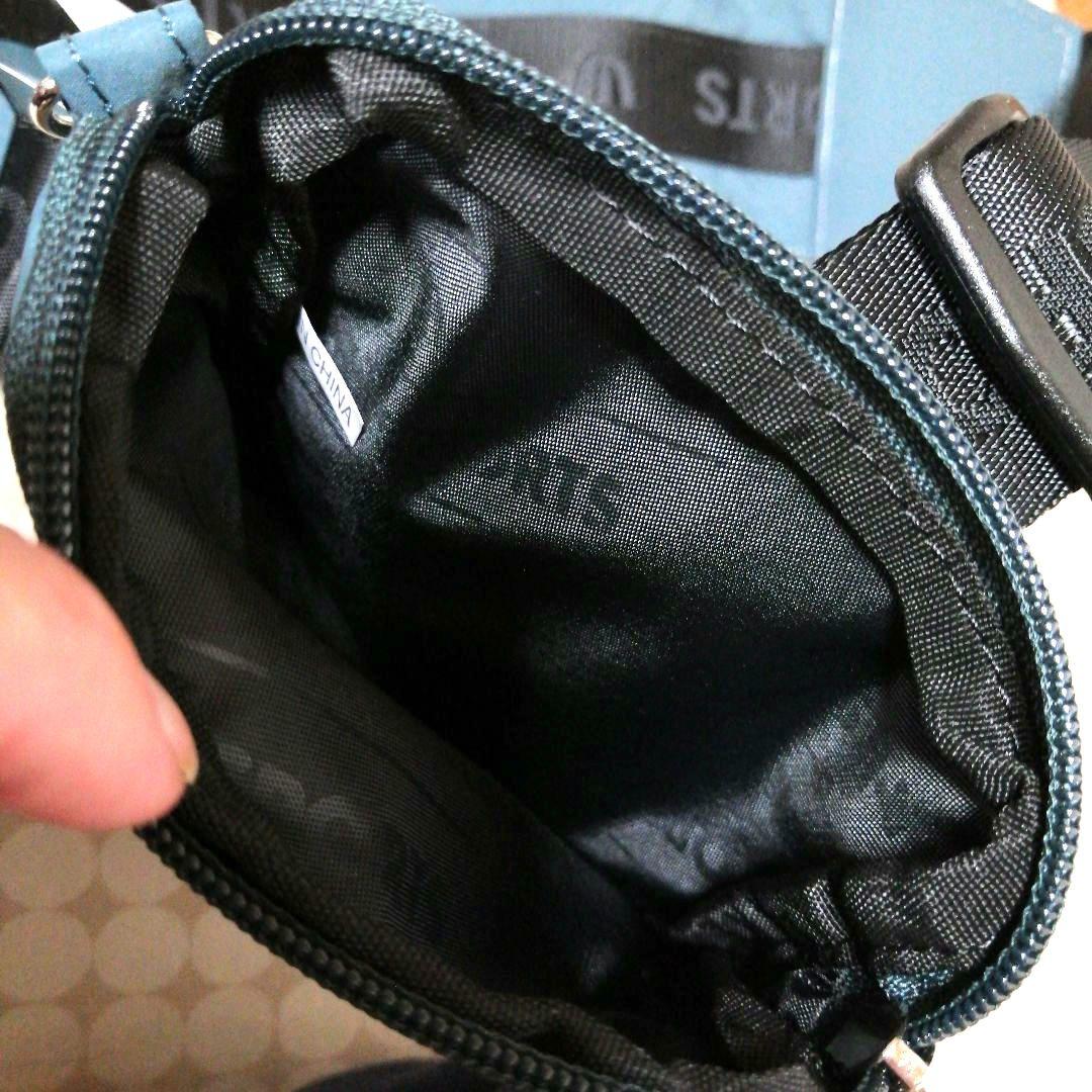 MU SPORTS シュシュワッペンモチーフ折り畳み収納バッグ