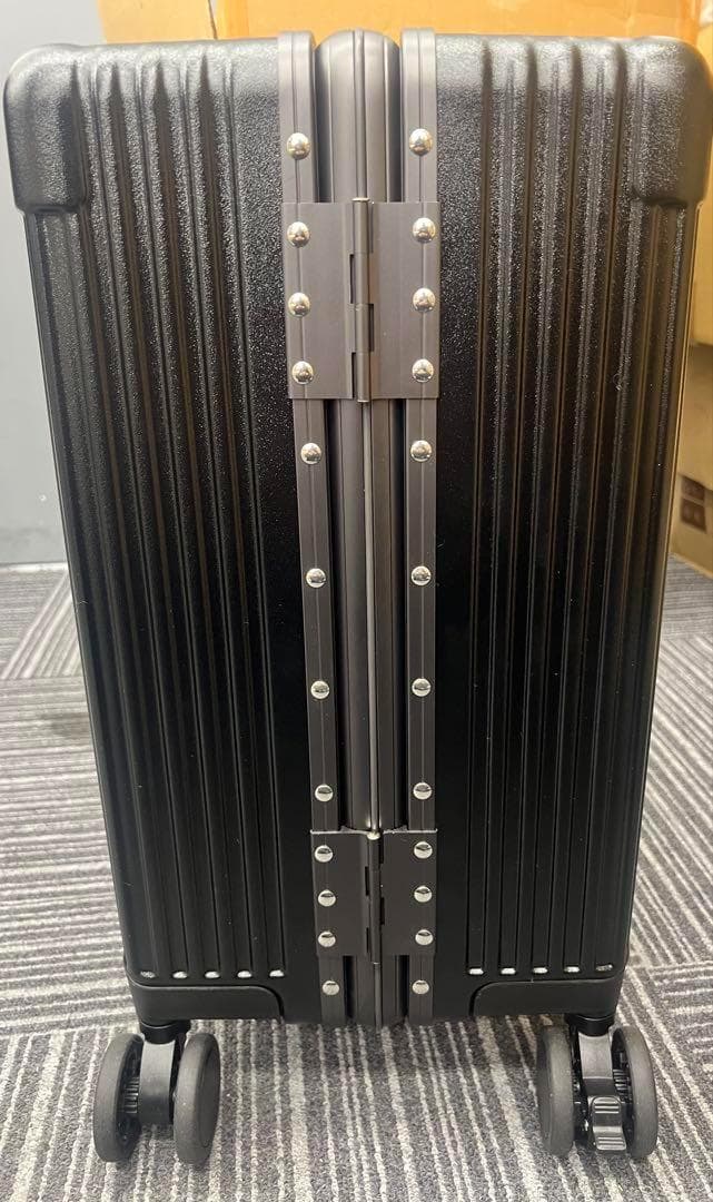 最後在庫処分!!　[魔法小屋] スーツケース 前開きキャスターストッパー付く