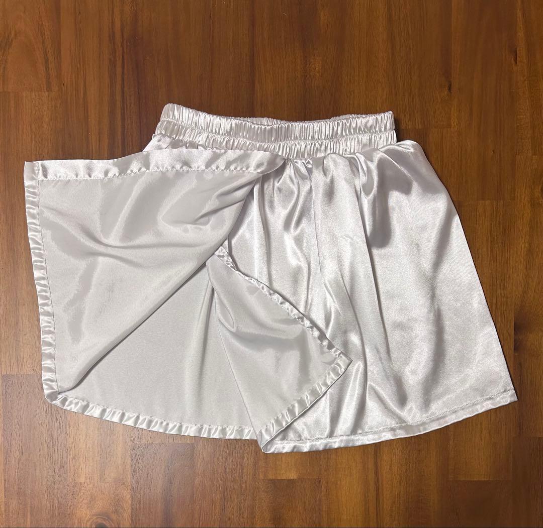 レディース　テニスユニフォーム　大きめサイズ　レトロ　長期保管品　光沢　サテン