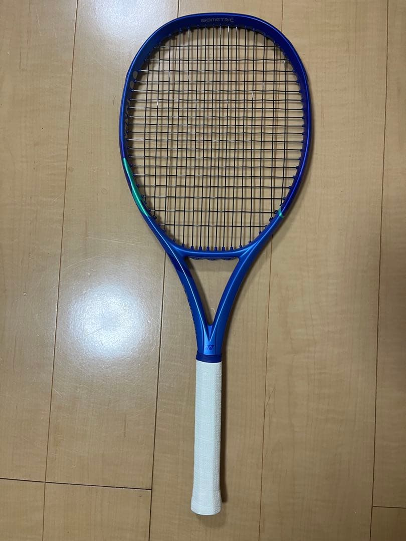 ヨネックス EZONE 100 テニスラケット