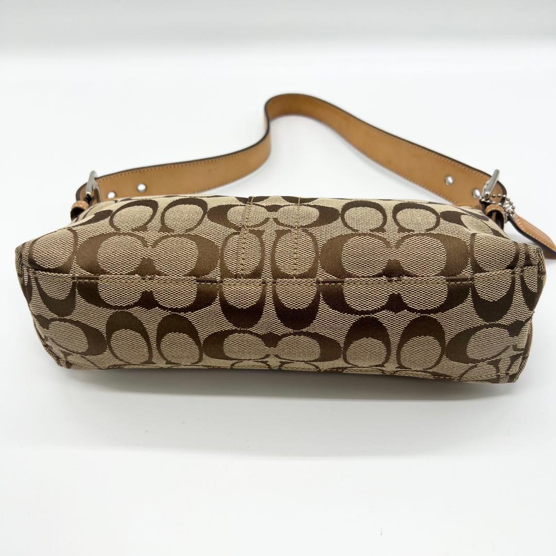 バッグ Coach 6371 Signature Shoulder bag Brown