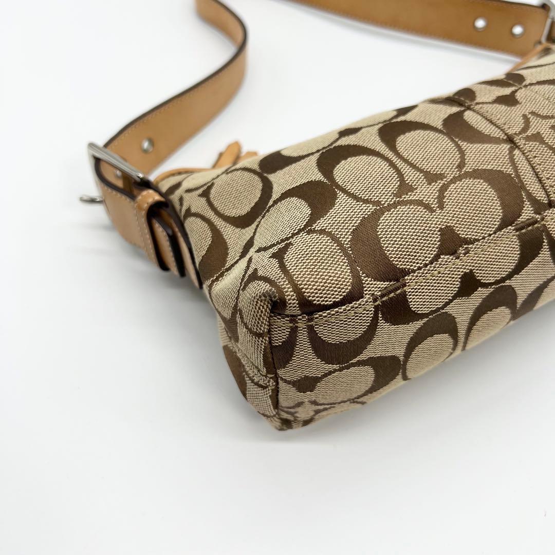 バッグ Coach 6371 Signature Shoulder bag Brown
