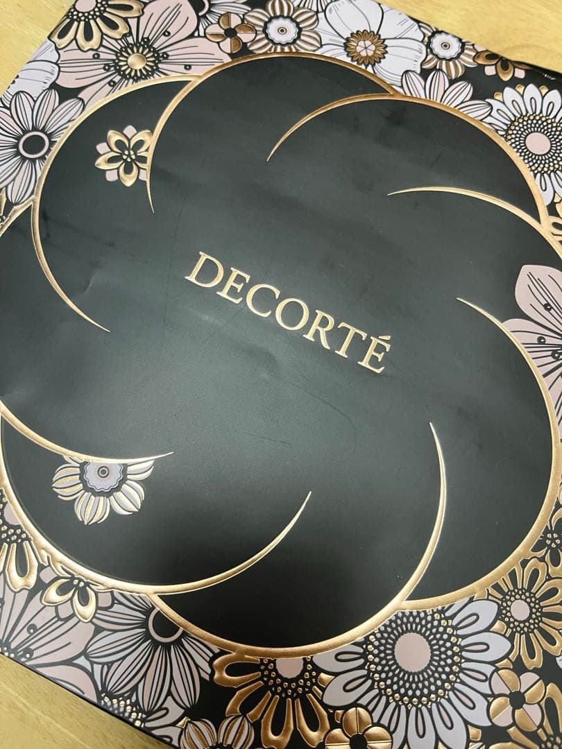 ※専用　デコルテ　クリスマスコフレ2025