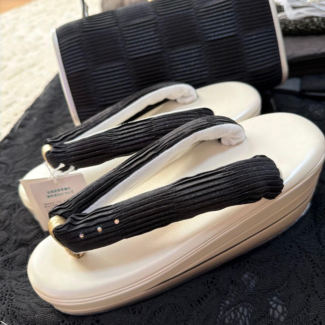 新品　未使用品　2027年モデル　振袖のフルセット　レース　黒　日本製