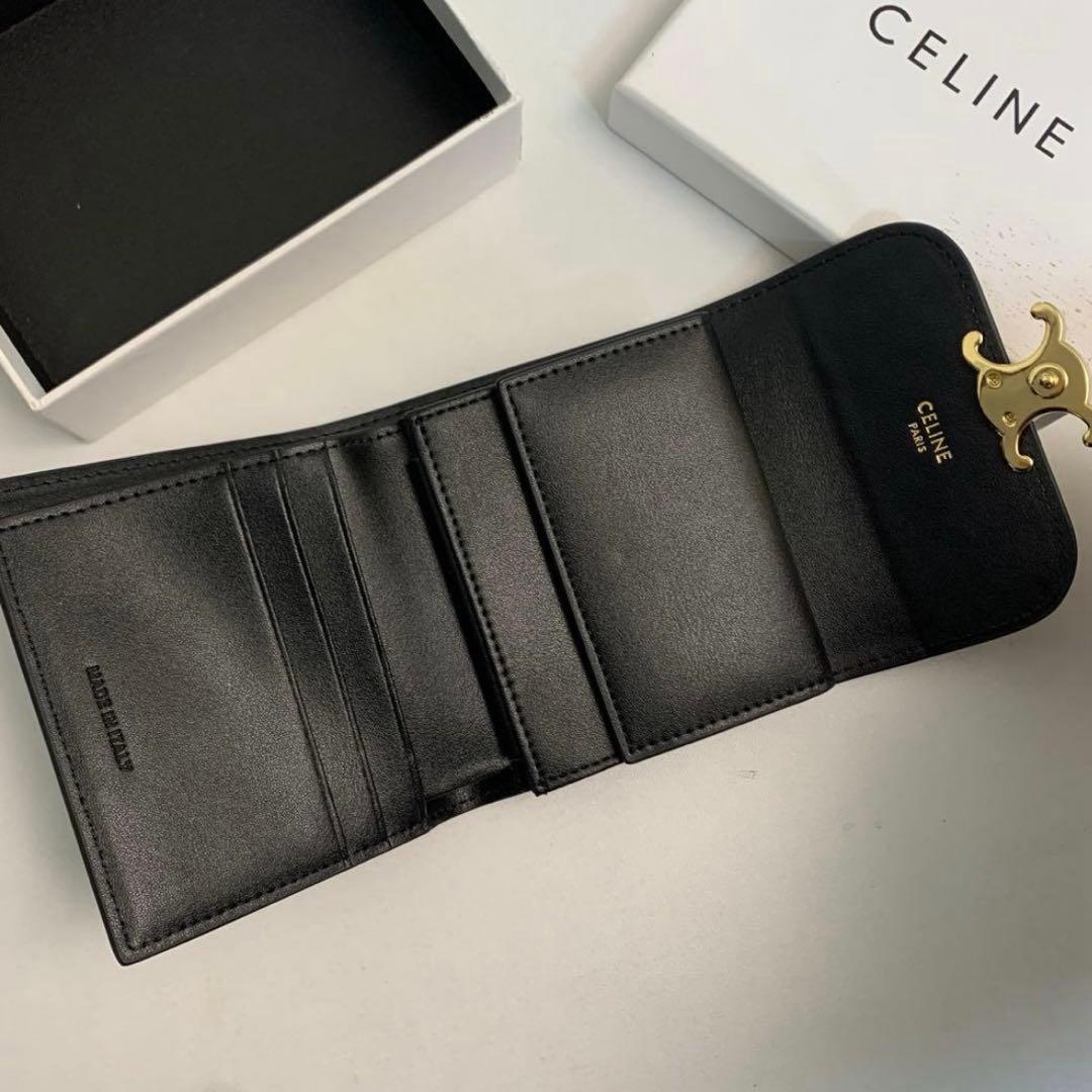 CELINE セリーヌ トリオンフ フラップウォレット 折財布 レザー 黒