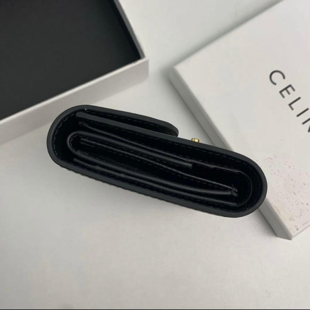 CELINE セリーヌ トリオンフ フラップウォレット 折財布 レザー 黒