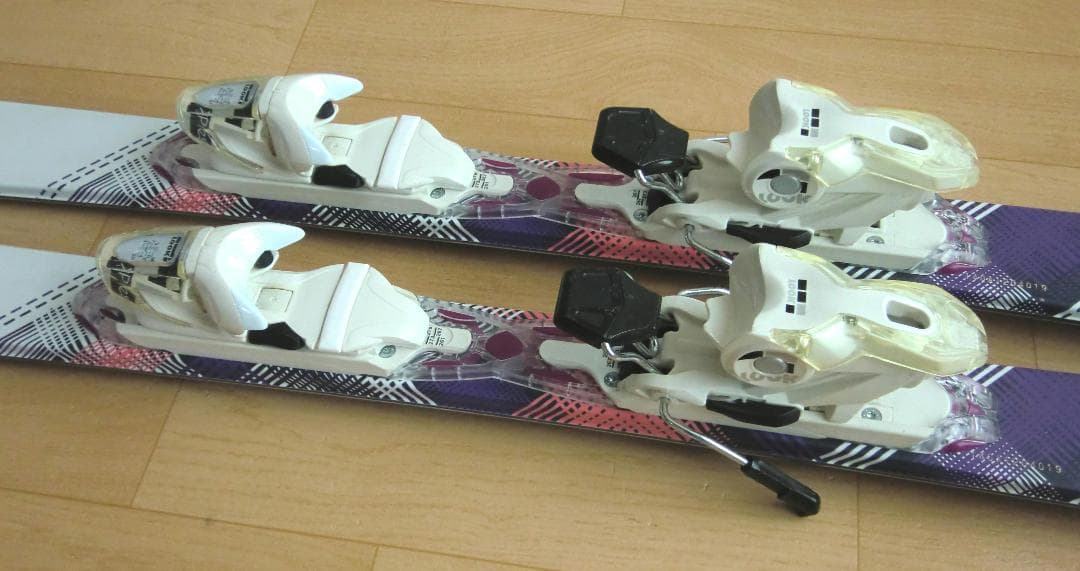 ■■12月・1月限定■送料無料■Hart■女性用スキーセット■140/23.5■