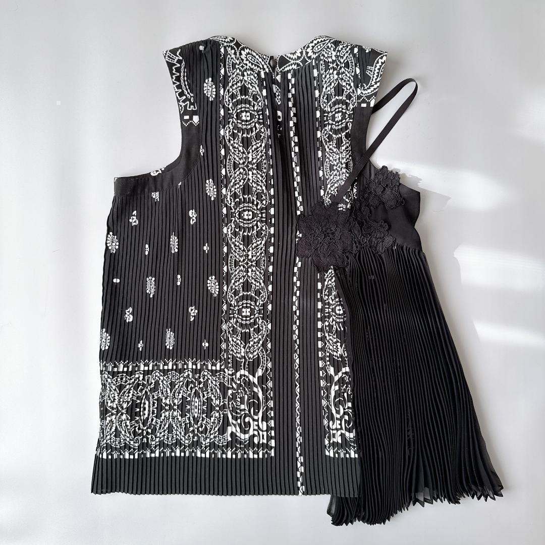 美品　sacai サカイ　レースプリーツトップス ノースリーブ ペイズリー柄