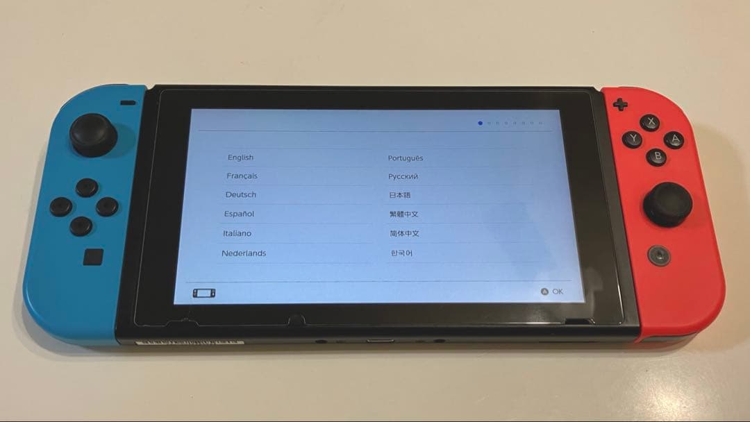 ニンテンドー　Switch 本体