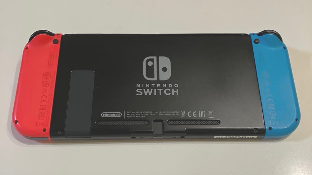 ニンテンドー　Switch 本体