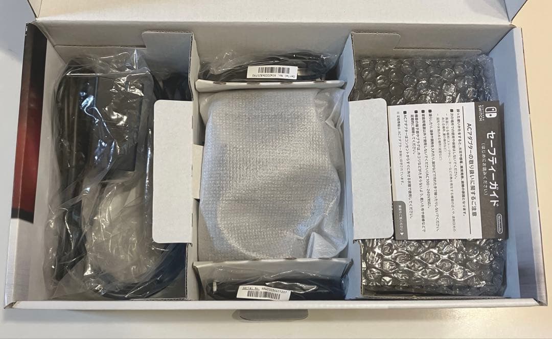 ニンテンドー　Switch 本体