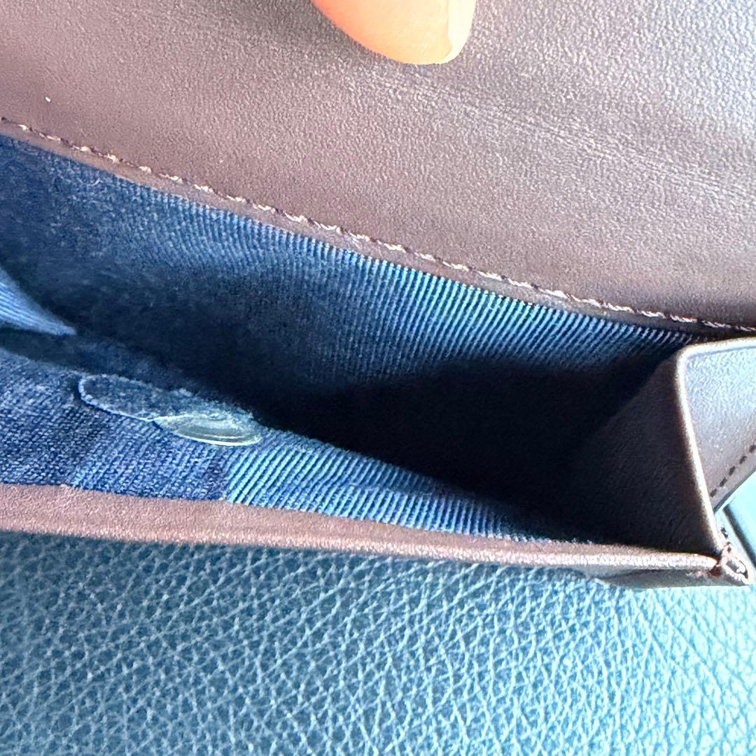 ランバンオンブルー　折り財布　青　レザー　未使用美品　LANVIN