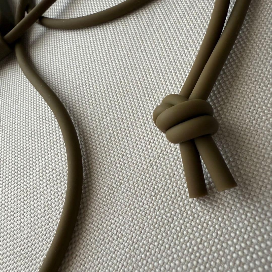 【新品未使用】ボッテガ ヴェネタ ショルダー iPhoneケース 14pro