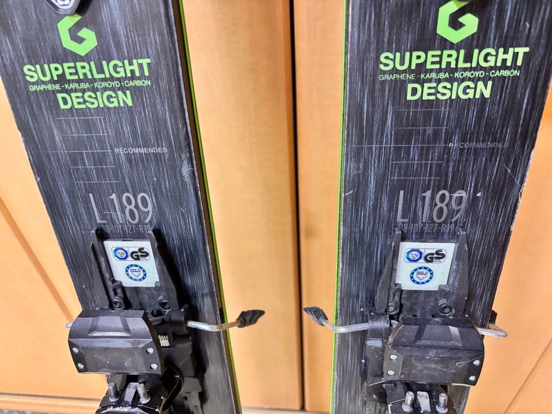 パウダーHEAD KORE 105 189cm DYNAFIT テックS110