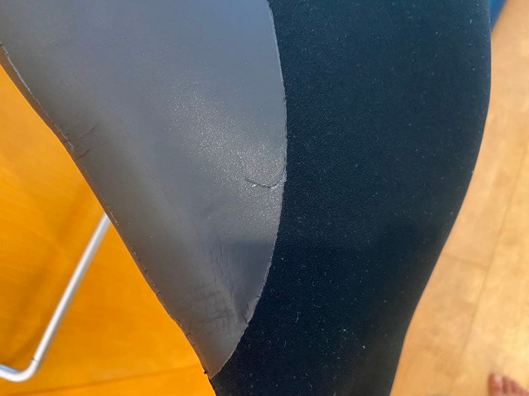 激安未使用セミドライBIARMS裏起毛フロントジップMLバイアームズ洗浄済