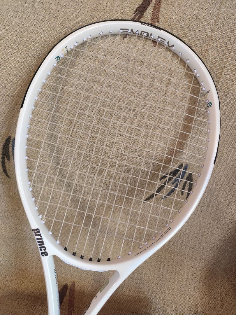 新品未使用プリンス エンブレム 110 最新現行モデルグリップ2