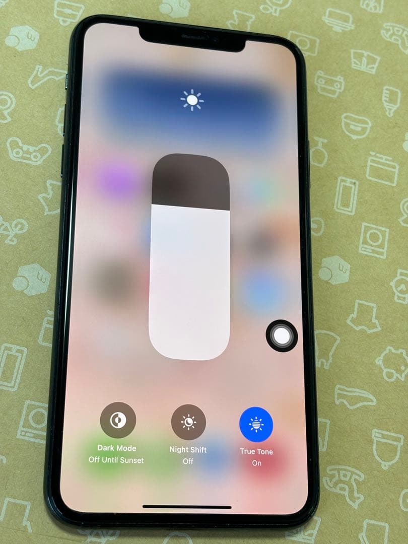 iPhone 11 Pro Max SIM フリー64GB