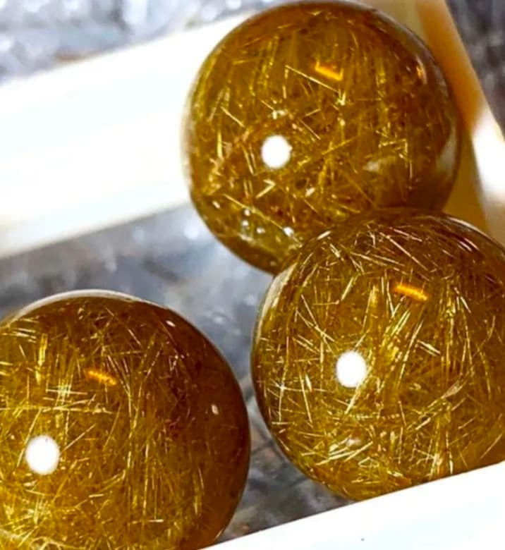 清ゴールドルチルクォーツ ブレスレット13、5mm玉38500円