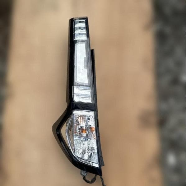 【makoto102622】M900A ルーミー/トールテールライト