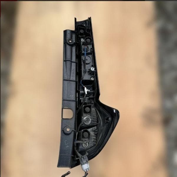 【makoto102622】M900A ルーミー/トールテールライト