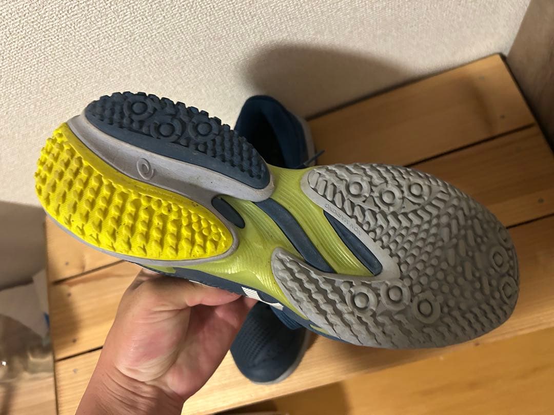 ソフトテニス　アシックス　コートFF