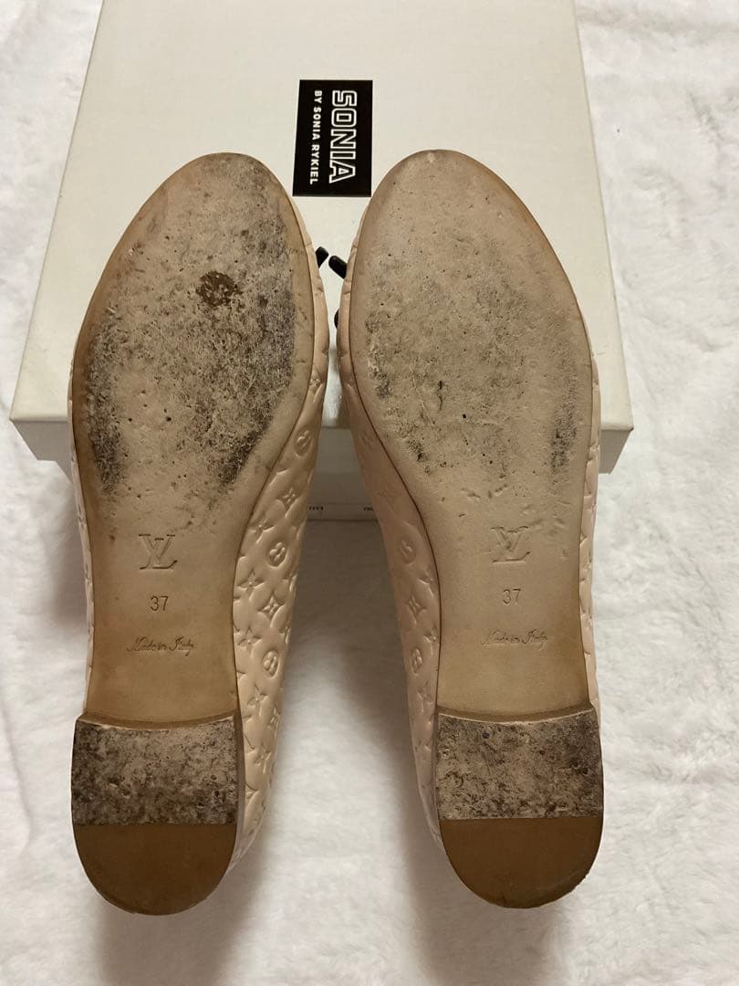 専用　Louis Vuitton ベージュ フラットシューズ