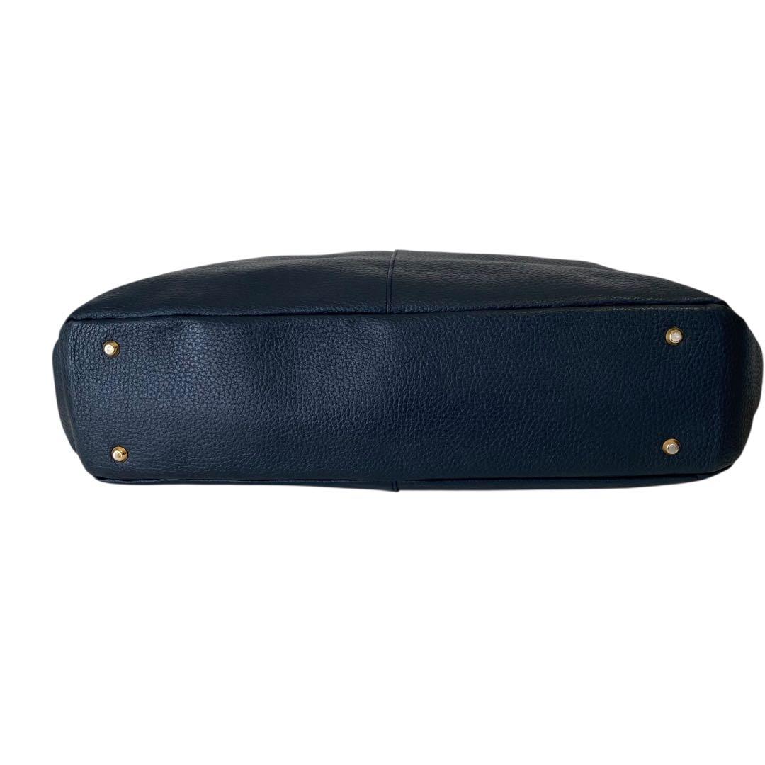 極美品　アタオ　エルヴィ　A4可　2way ショルダーバッグ　ネイビー　レザー