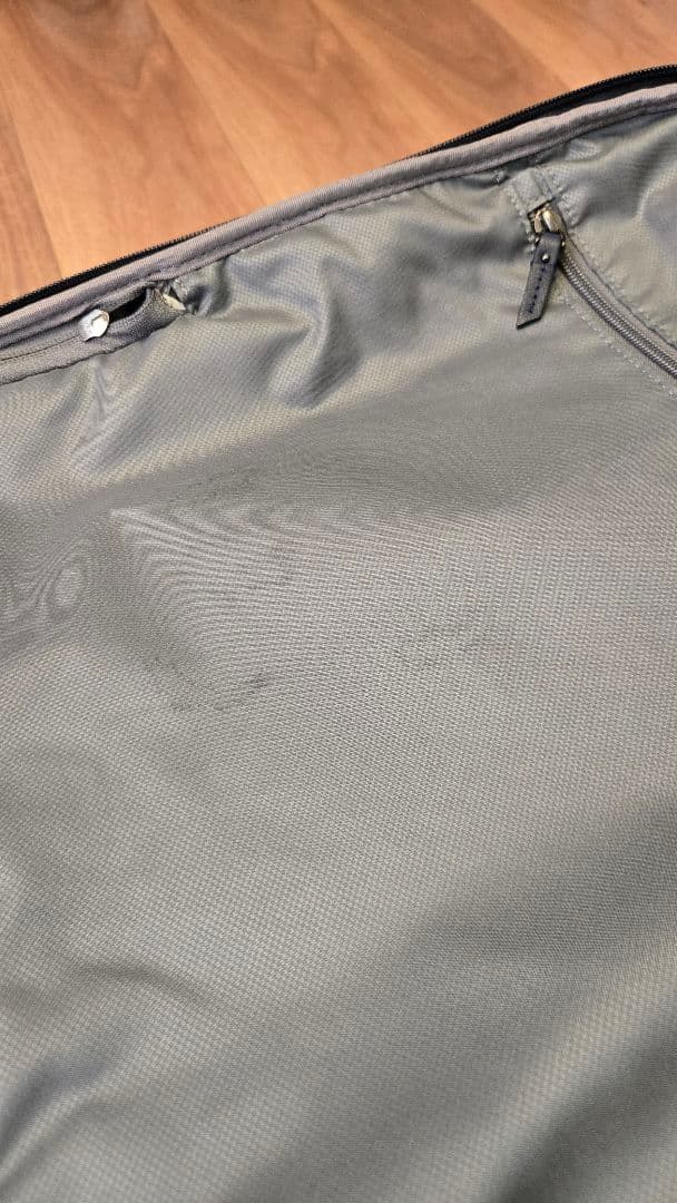 TUMI キャリーバッグ　レディース