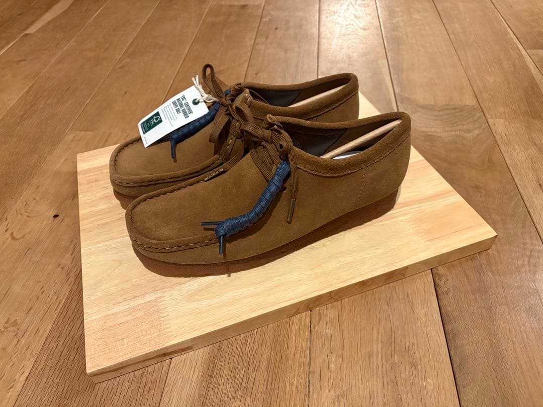 【新品未使用】2025年購入クラークス ワラビー8 ブラウン(コーラ)スエード