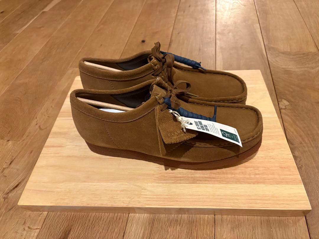 【新品未使用】2025年購入クラークス ワラビー8 ブラウン(コーラ)スエード