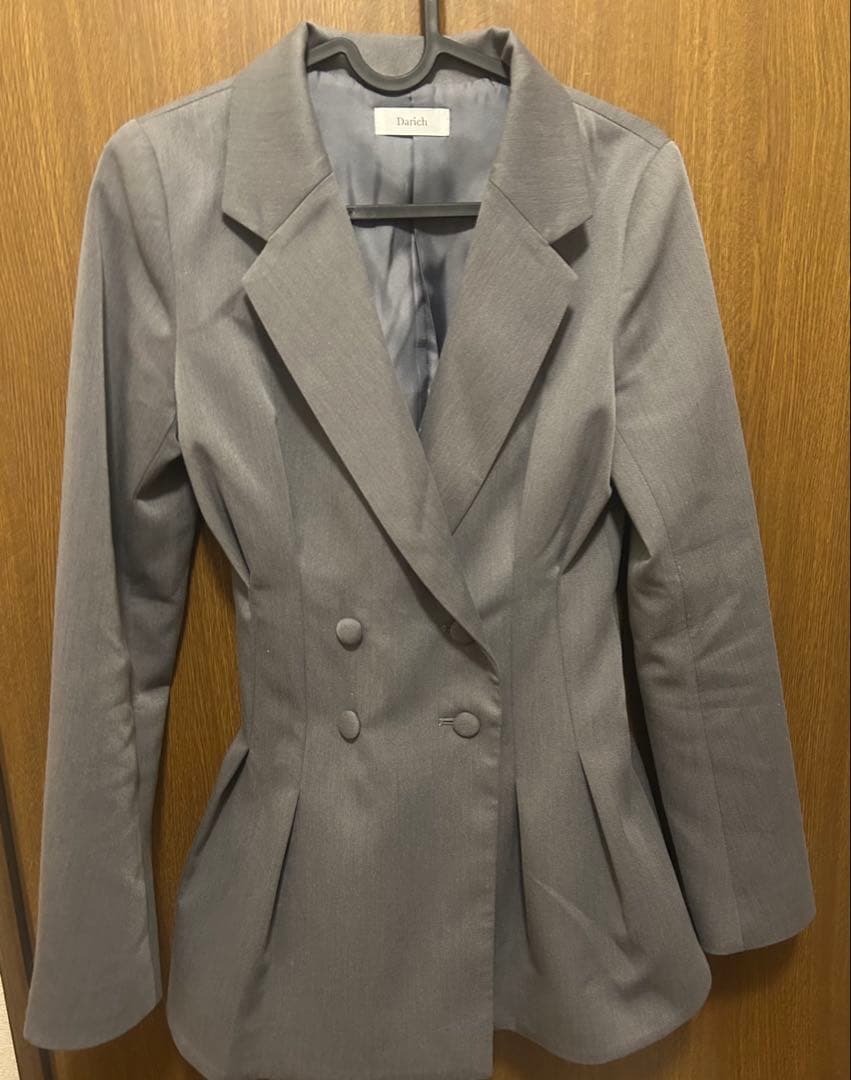 Darich パネルデザインシルエットぺプラムジャケット GRY