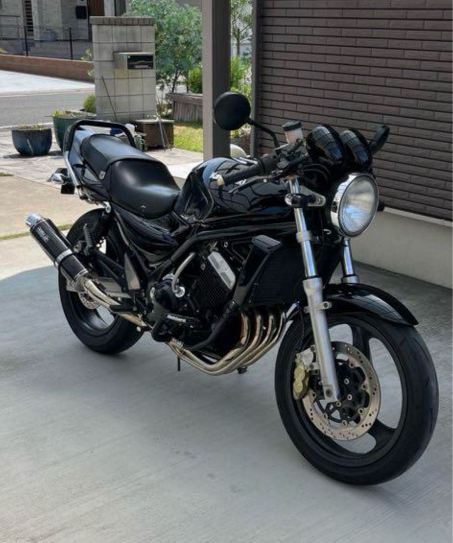 WR'S マフラー　バリオス2型