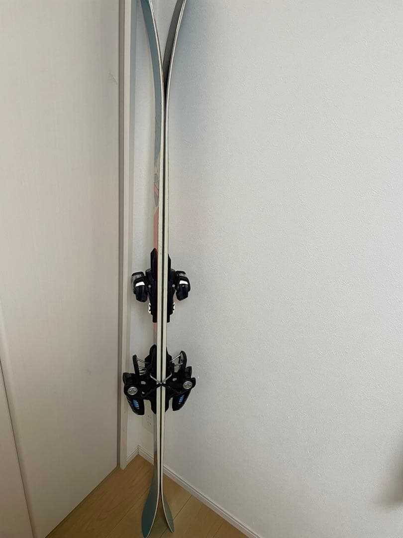 m*1様 フリースタイルスキー NRS FLATSTICK