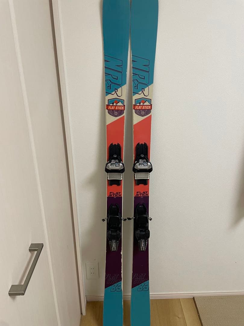 m*1様 フリースタイルスキー NRS FLATSTICK