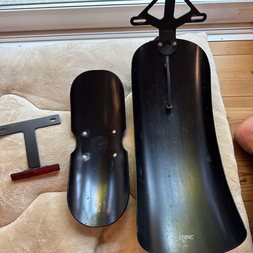 トライアンフ ボンネビル T120 前後ショートフェンダー LEDテールランプ付