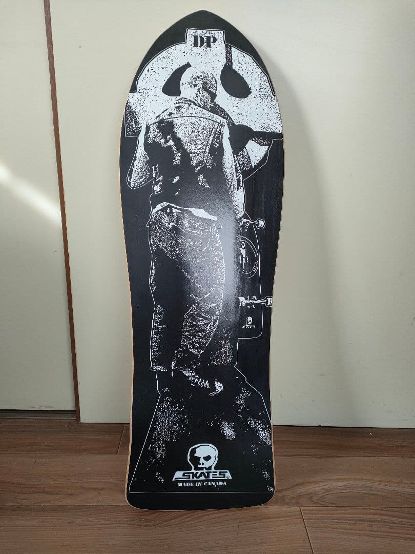 新品未使用！ SKULL SKATES スケートボードデッキ カナダ製