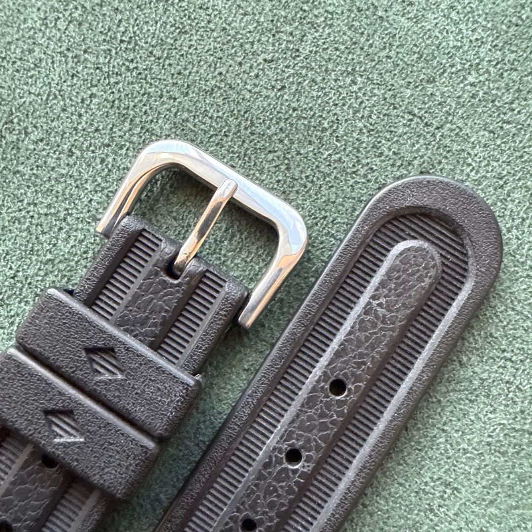 セカンドダイバーズ・タイヤトレッドパターン ストラップ