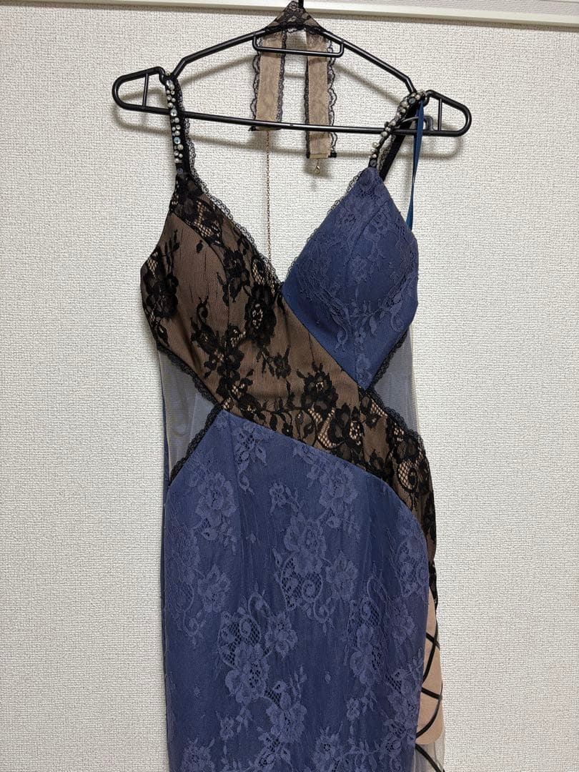 Robe de Fleurs Glossy ナイトドレス ネイビー/ベージュ