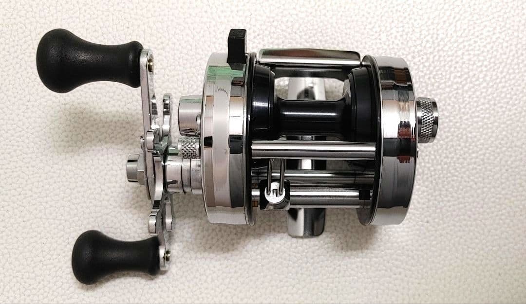 リール Abu Garcia Ambassadeur 2500C IAR Chrome