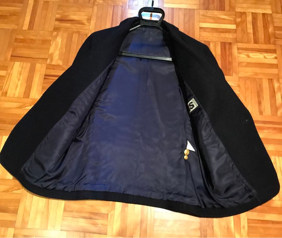 イッセイミヤケISアイエスのジャケット紺色