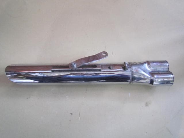 ハーレーダビッドソン・ローライダー・マフラー